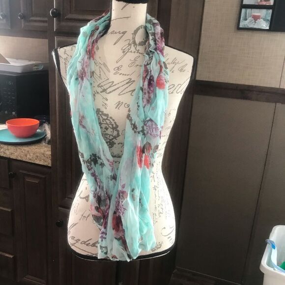 Bundle of Three Scarves - Picture 1 of 4